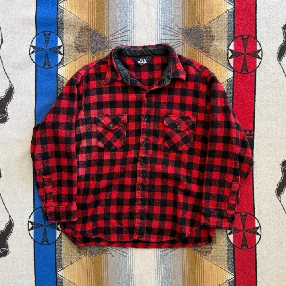 Vintage 90s Men’s Woolrich Buffalo Plaid Wool Flannel Size Medium Outdoor
